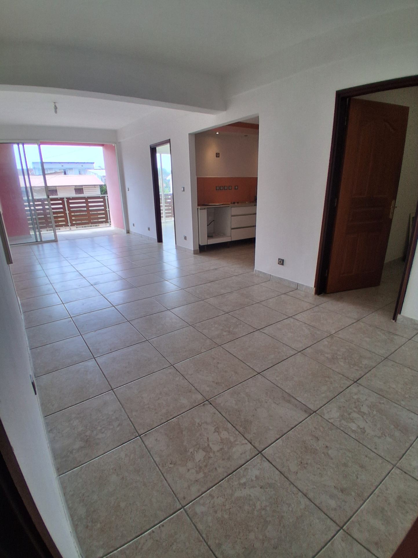 Apartment 2 pièces · 56.00 m² à Cayenne
